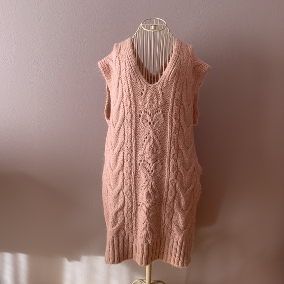 ZARA NWT 💕LONG CABLE KNIT VEST PINK - Picture 9 of 16